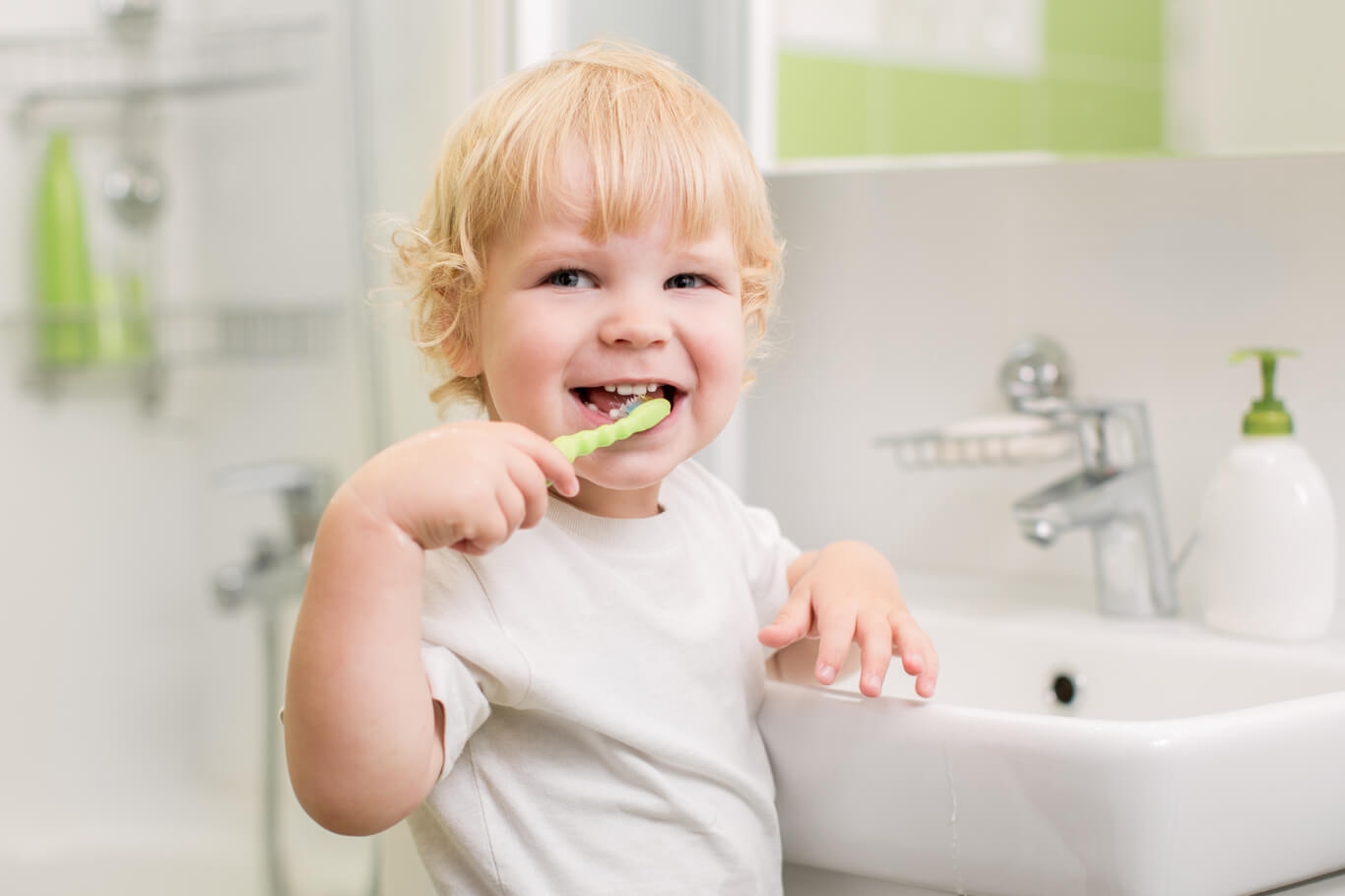 Bebeklerin diş gelişimi için uzmanlardan tavsiye